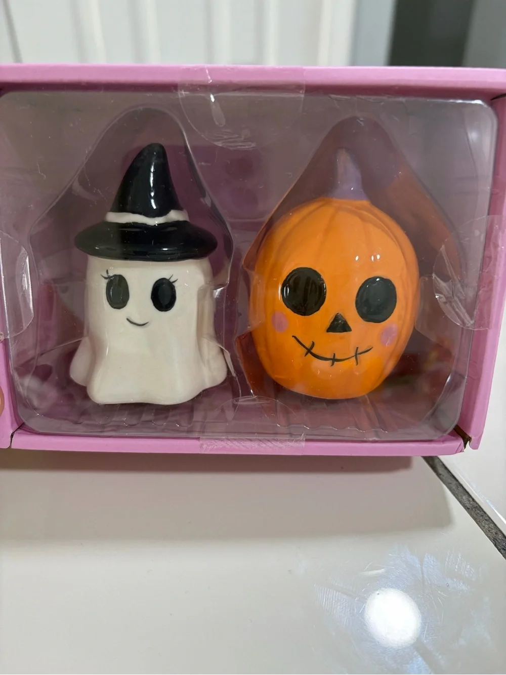 Cute Pumpkin & Ghost Salt & Pepper Shaker Set - Orange & White